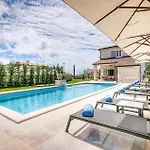Hébergement de vacances Zoe