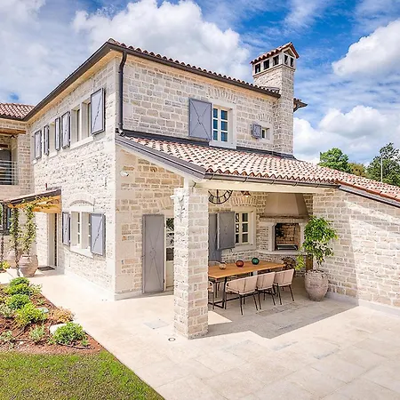 Zoe Holiday home *